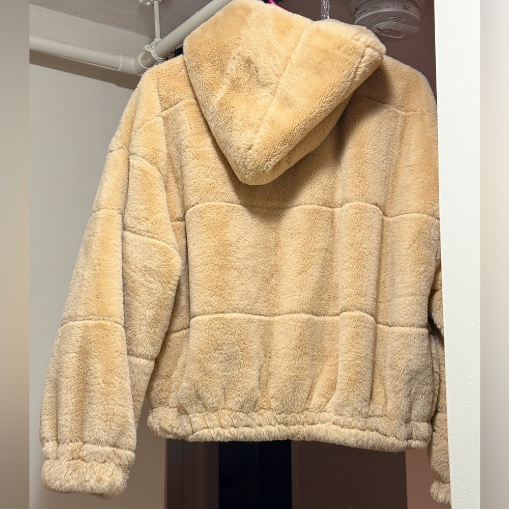 Faux Fur Jacket - Picture 3 of 5